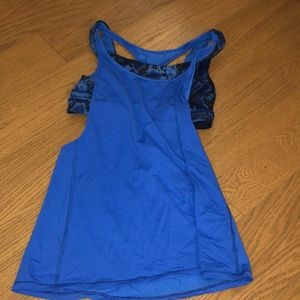 Tank top with sports bra